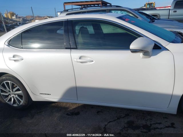 JTHBW1GG3G2120596 Lexus ES 300H