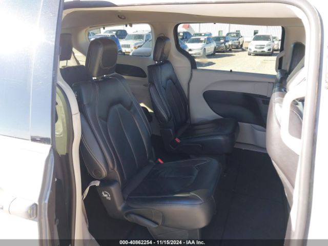 2C4RC1BG2NR182568 Chrysler Pacifica Touring L