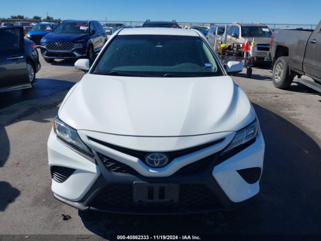 4T1B21HK6JU500538 Toyota Camry Hybrid Se