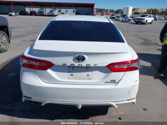 4T1B21HK6JU500538 Toyota Camry Hybrid Se