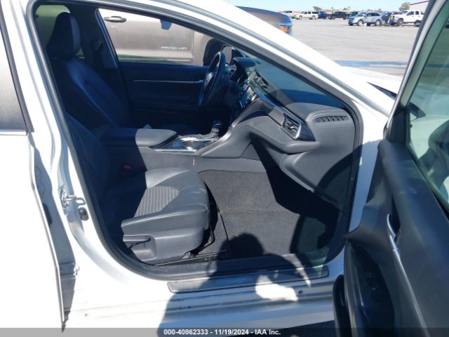 4T1B21HK6JU500538 Toyota Camry Hybrid Se