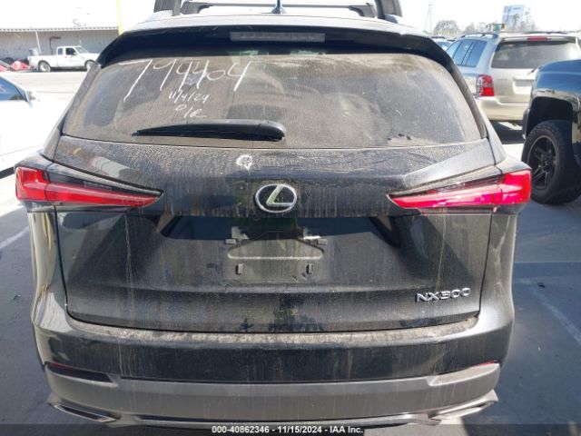 JTJDARBZ1M5033173 Lexus NX 300