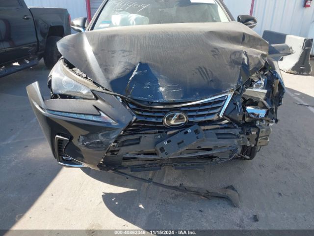 JTJDARBZ1M5033173 Lexus NX 300