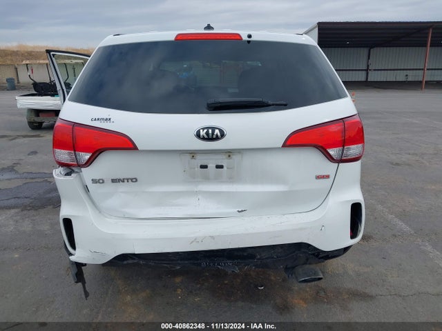 KIA SORENTO LX 2015 5XYKT3A62FG630495 Image 6