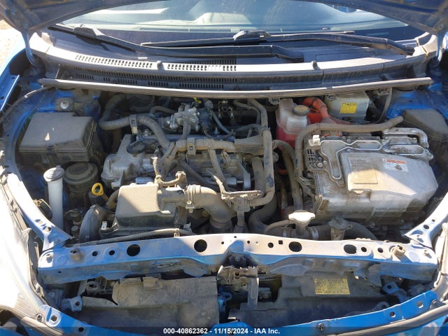 JTDKDTB3XE1571082 Toyota Prius C One