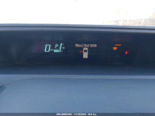 JTDKDTB3XE1571082 Toyota Prius C One