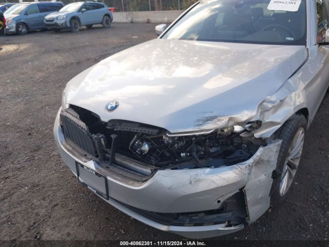 WBA53BH09MWW97018 BMW 530I