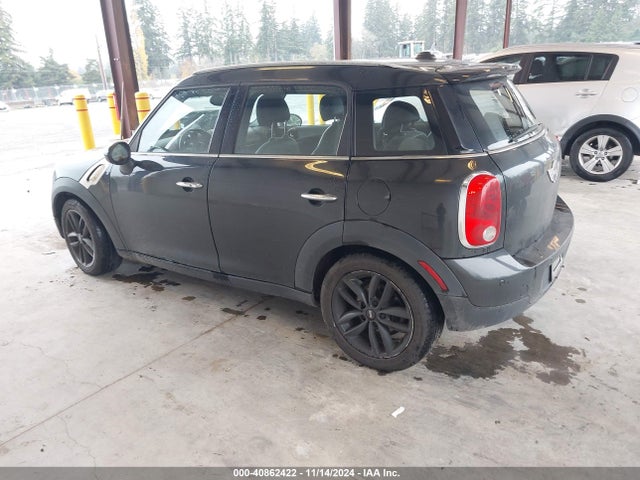 2011 MINI COOPER COUNTRYMAN WMWZB3C53BWM29060 Photo 2
