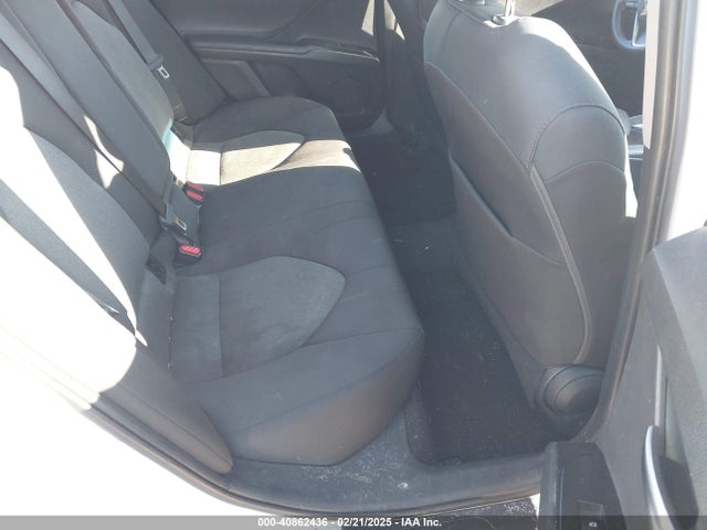 4T1B11HK7JU100569 Toyota CAMRY LE