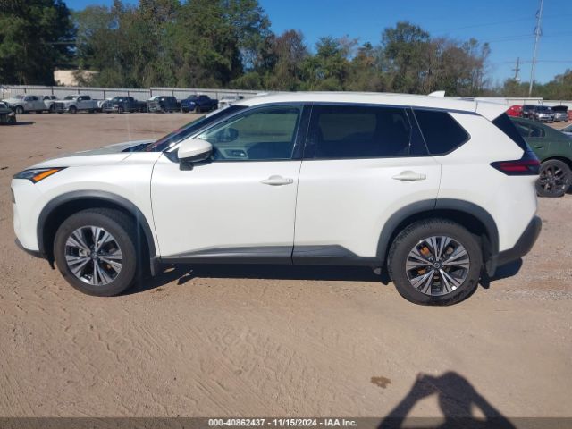 5N1AT3BA9MC787369 Nissan Rogue Sv Fwd
