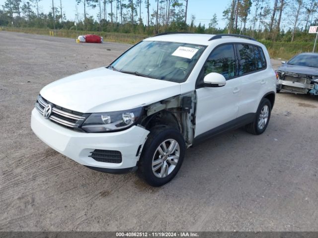 WVGAV7AX6GW582814 Volkswagen TIGUAN S