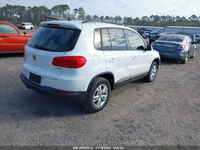WVGAV7AX6GW582814 Volkswagen TIGUAN S