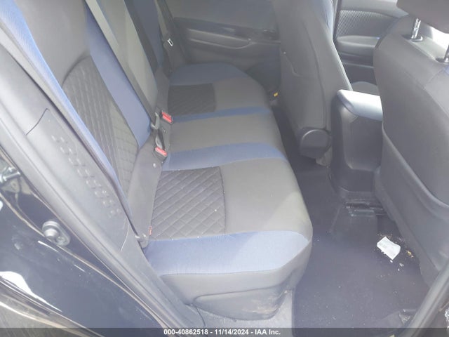 NMTKHMBX8NR145826 Toyota C-HR XLE