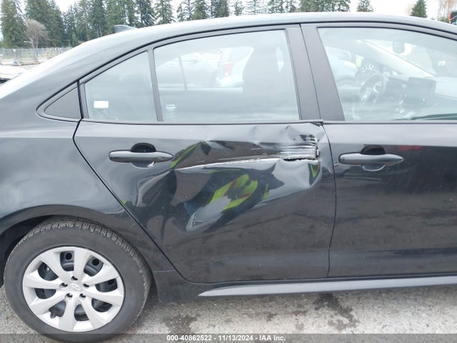 Toyota COROLLA LE 2022 5YFEPMAE3NP287110 Image 18