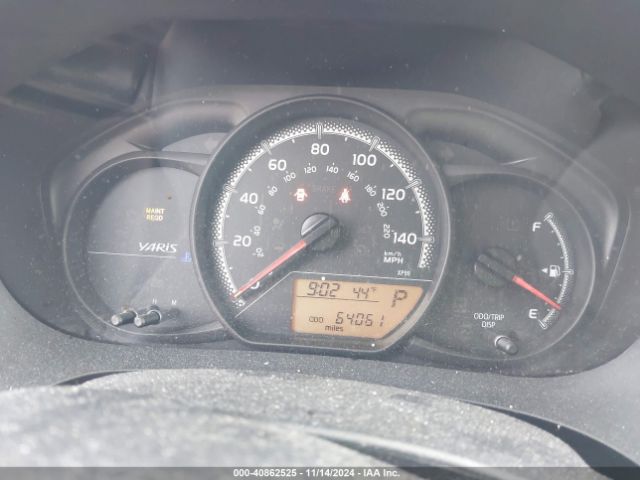 VNKJTUD34FA028823 Toyota YARIS L