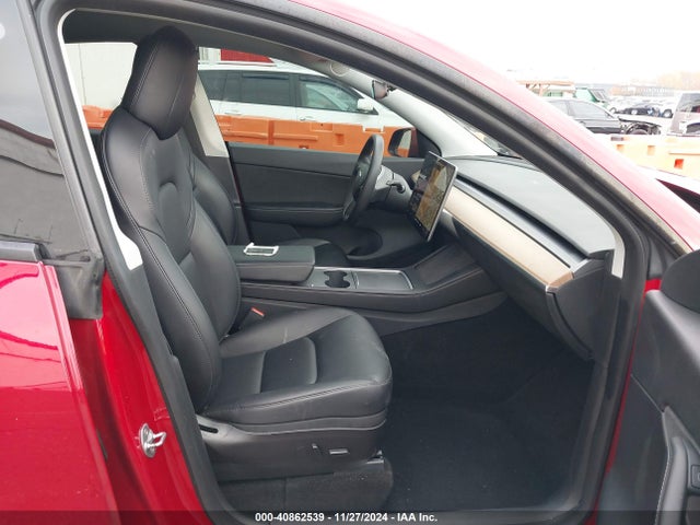 2021 TESLA MODEL Y 5YJYGAEE4MF200475 Photo 4