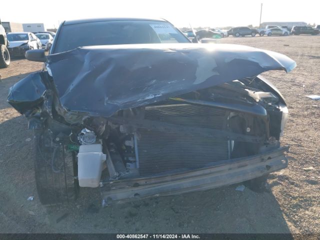 1ZVBP8AMXE5327727 Ford Mustang V6