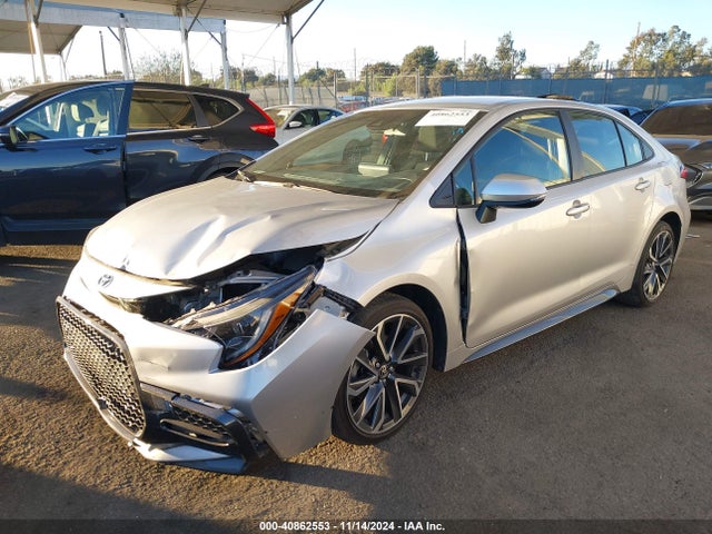 Toyota COROLLA SE 2022 JTDS4MCE8N3500831 Image 2