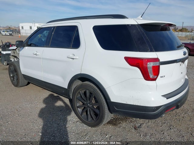 Ford EXPLORER XLT 2018 1FM5K7D86JGA68574 Image 3