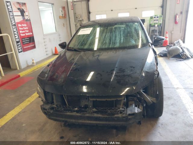 1VWAT7A39GC039253 Volkswagen Passat 1.8t S