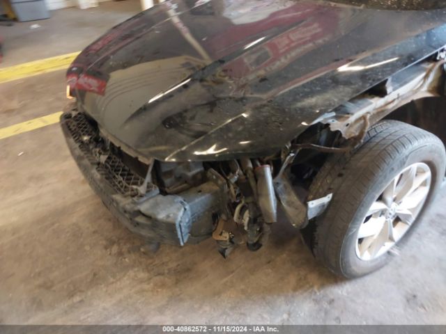 1VWAT7A39GC039253 Volkswagen Passat 1.8t S