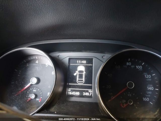 1VWAT7A39GC039253 Volkswagen Passat 1.8t S