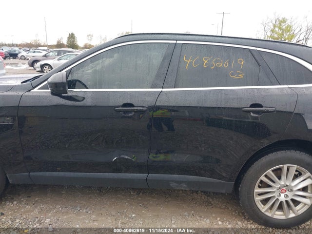 Jaguar F-pace 35t Prestige 2017 SADCK2BV6HA887416 Image 15
