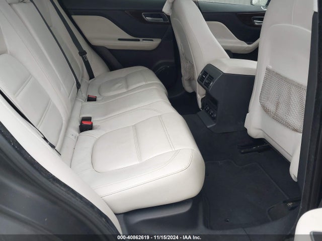 Jaguar F-pace 35t Prestige 2017 SADCK2BV6HA887416 Image 8