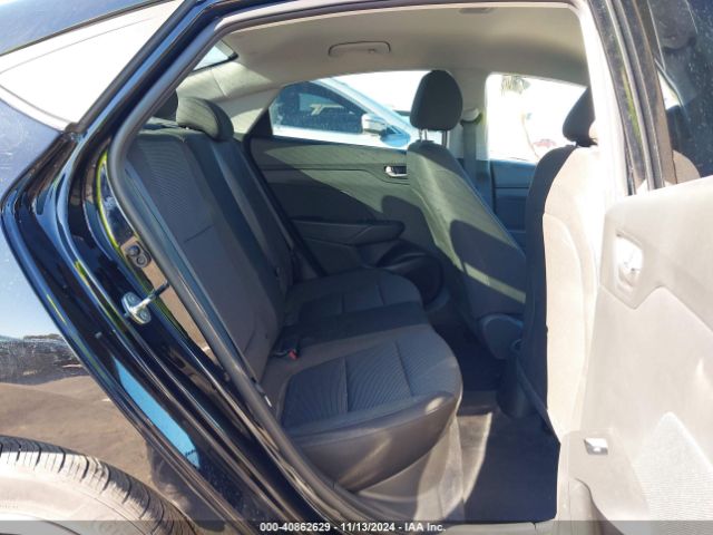 3KPC24A67NE182411 Hyundai ACCENT SE