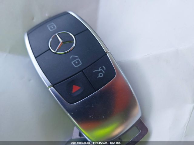 W1N0G8DB8MF892368 Mercedes-Benz Glc 300 Suv