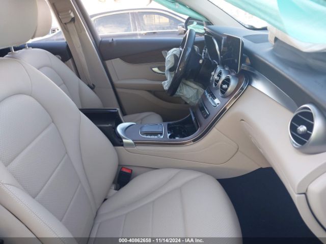 W1N0G8DB8MF892368 Mercedes-Benz Glc 300 Suv