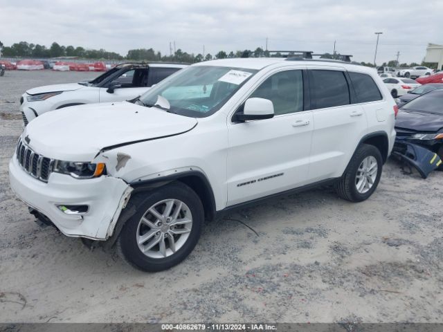 1C4RJFAG9JC191453 Jeep Grand Cherokee Laredo E 4x4