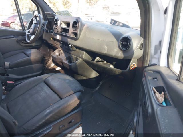 WD4PF1CD7KT008931 Mercedes-Benz Sprinter 2500 High Roof V6