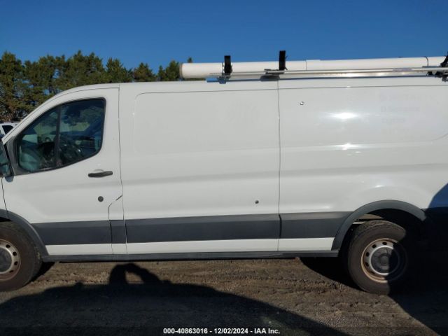 1FTYR2YM0JKB11455 Ford Transit-250