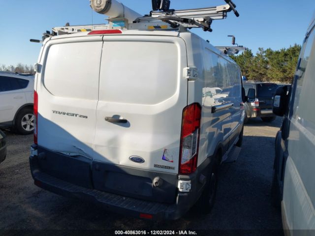 1FTYR2YM0JKB11455 Ford Transit-250