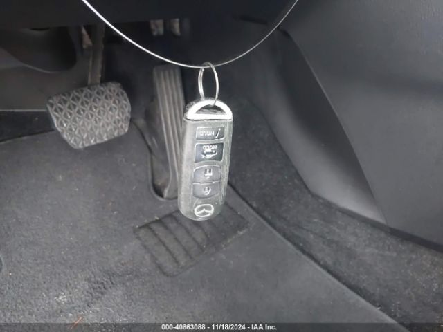 3MZBN1U70JM227305 Mazda Mazda3 Sport