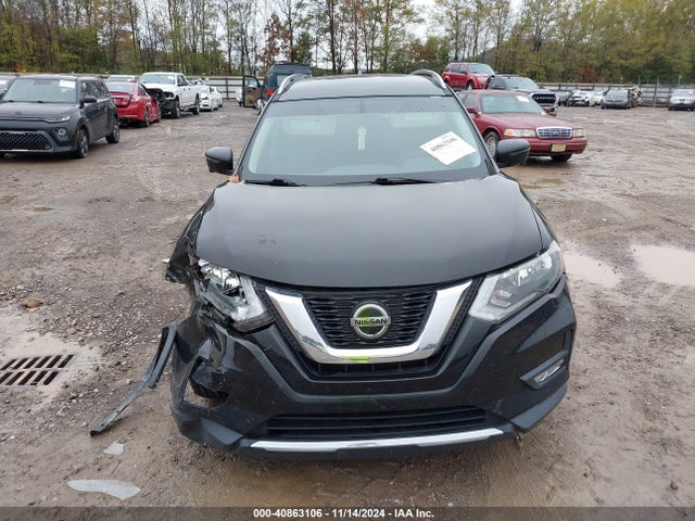 Nissan ROGUE SV 2018 5N1AT2MTXJC833456 Image 12