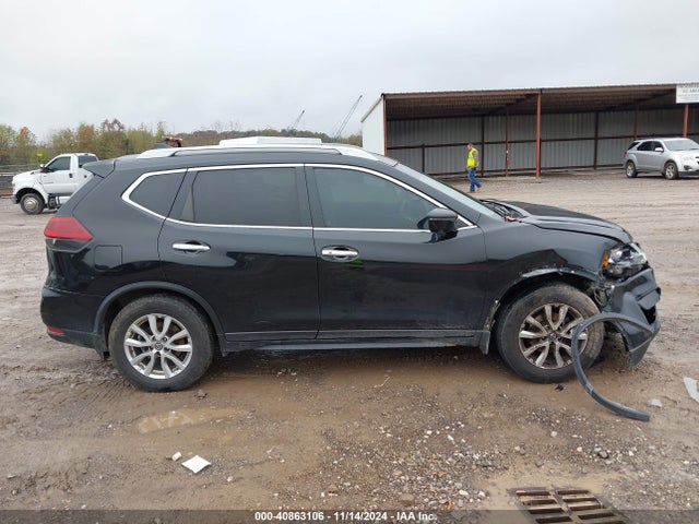 Nissan ROGUE SV 2018 5N1AT2MTXJC833456 Image 13
