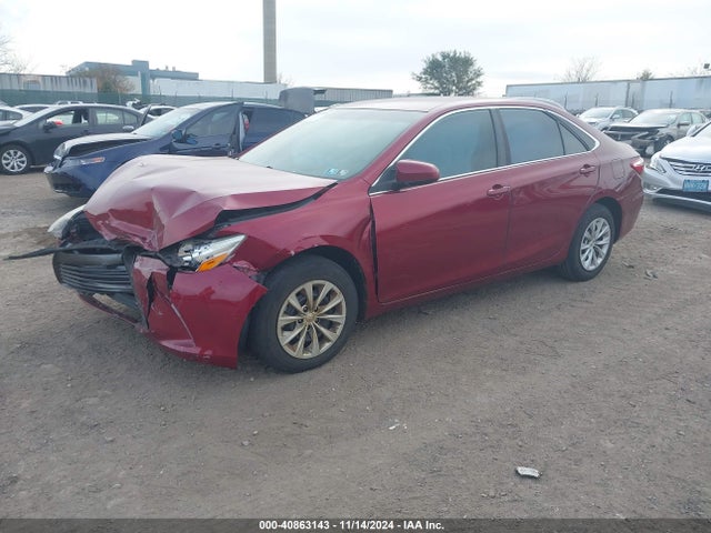 Toyota CAMRY LE 2015 4T1BF1FK6FU993555 Image 2