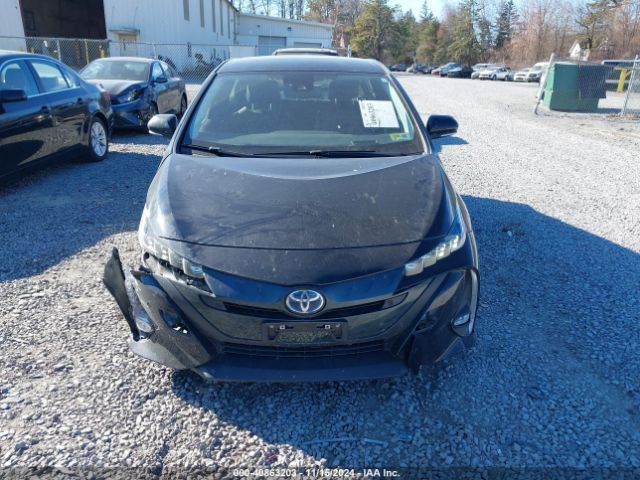 JTDKAMFP1N3225633 Toyota Prius Prime Limited