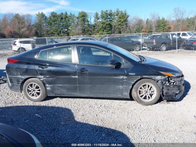 JTDKAMFP1N3225633 Toyota Prius Prime Limited