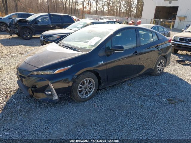 JTDKAMFP1N3225633 Toyota Prius Prime Limited