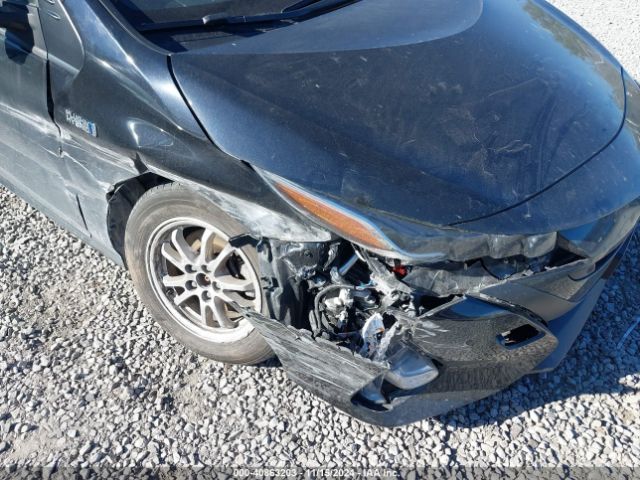 JTDKAMFP1N3225633 Toyota Prius Prime Limited