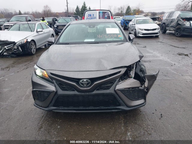 4T1G11AK1MU483509 Toyota CAMRY SE