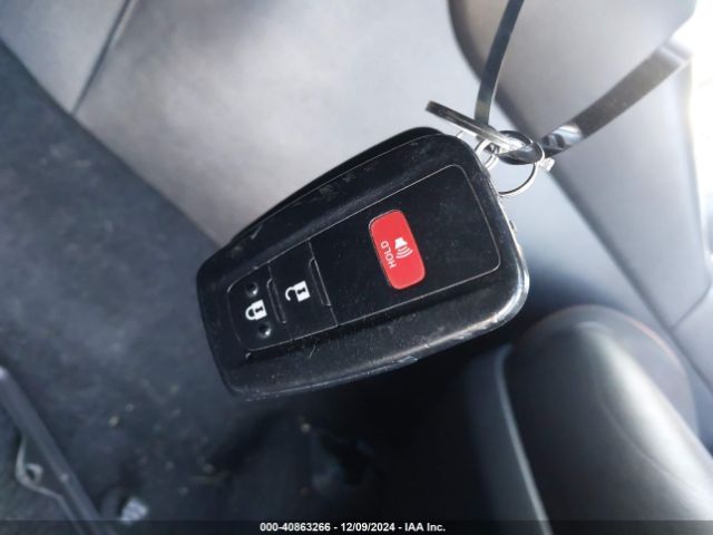 2T3J1RFV2MW158995 Toyota Rav4 Adventure