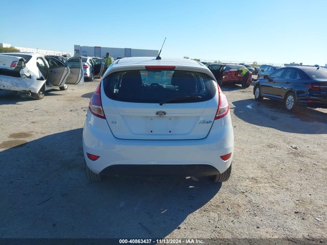 Ford FIESTA SE 2015 3FADP4EJ9FM172710 Image 16