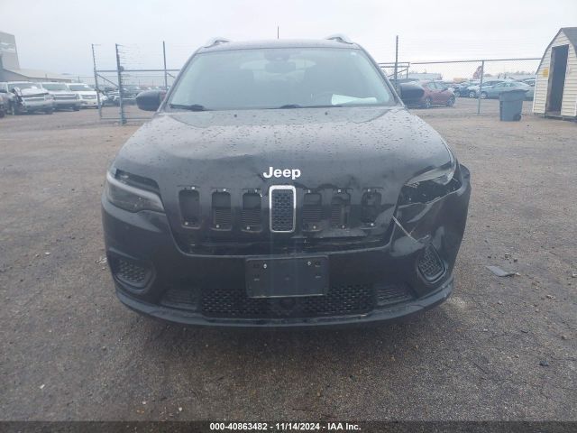 1C4PJLCBXMD114354 Jeep Cherokee Latitude Fwd