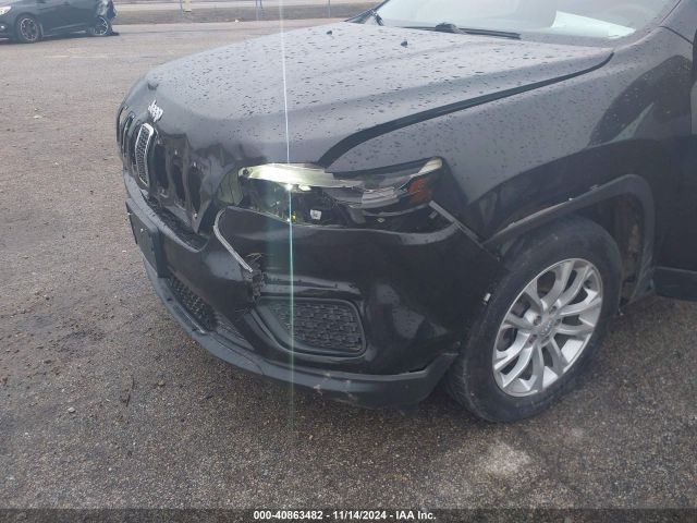 1C4PJLCBXMD114354 Jeep Cherokee Latitude Fwd