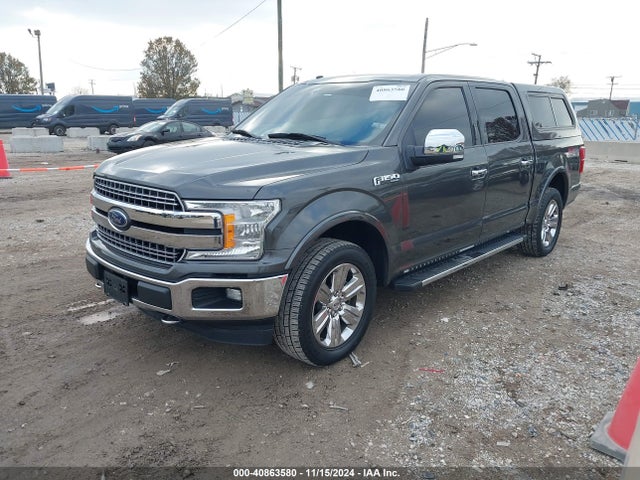 Ford F-150 Lariat 2018 1FTEW1EG6JKC81954 Image 2