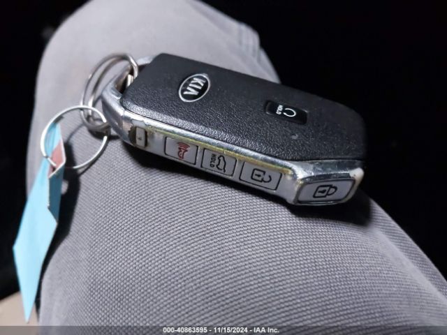 5XYRL4LC6NG079185 KIA SORENTO S